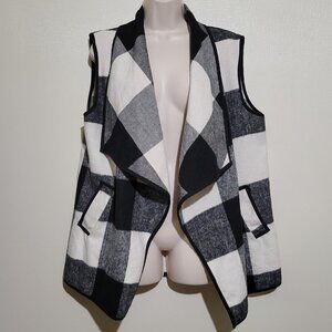 Open Sleeveless Vest